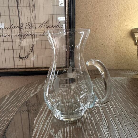 Clear glass pitcher with etched - Picture 2 of 2